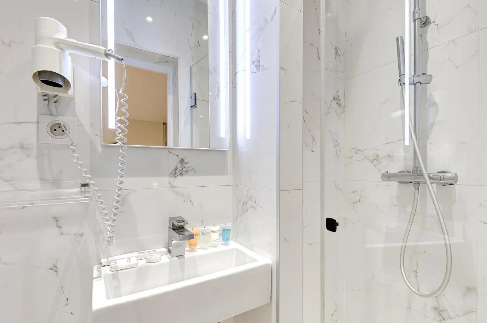 296 Suite Ponceau - Superb Apartment In Paris