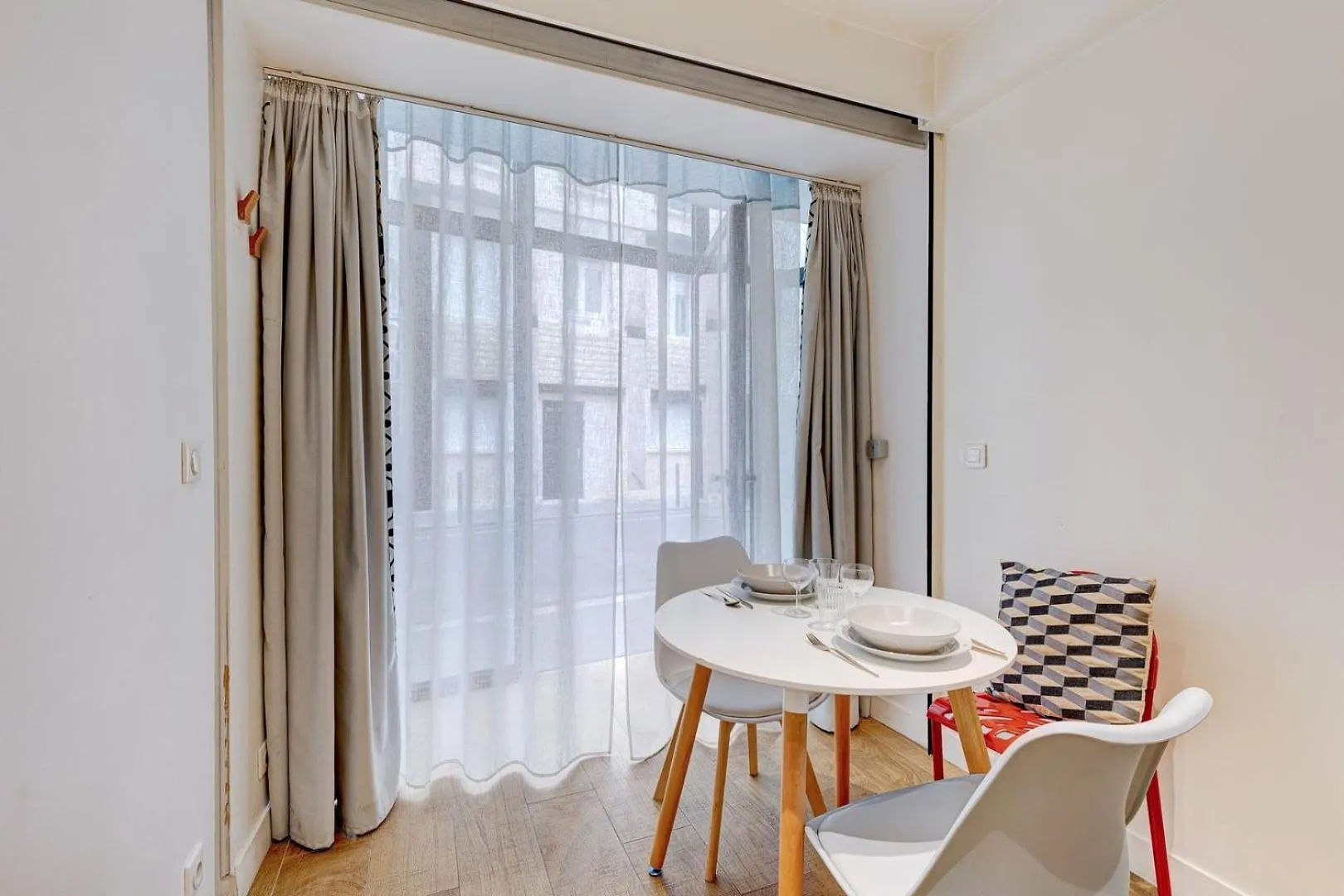 296 Suite Ponceau - Superb Apartment In Paris